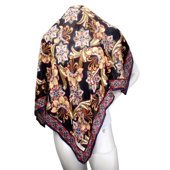 Vintage Oscar de la Renta Studio Scarf Poly Blend Paisley Floral Wrap Shawl - Picture 3 of 10